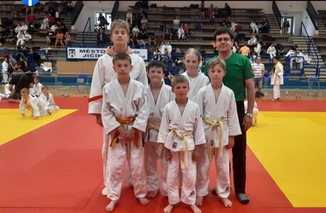 Katana Jič&iacute;n - před z&aacute;vody